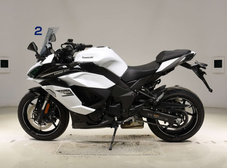 Мотоцикл Kawasaki NINJA1100SX з пробігом 1536 km