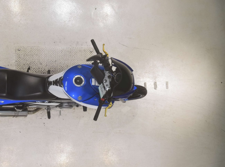 Мотоцикл Suzuki GSR250 з пробігом 19181 km