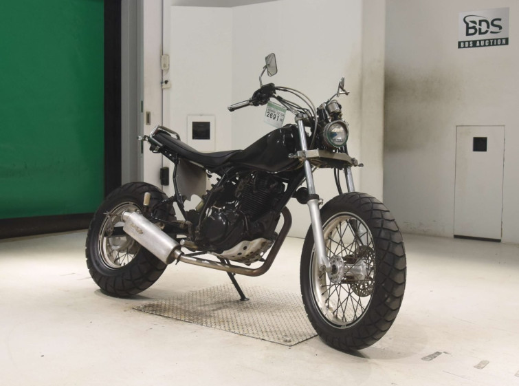 Мотоцикл Yamaha TW225 з пробігом 28399 km