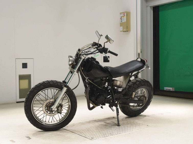 Мотоцикл Yamaha TW225 з пробігом 28399 km