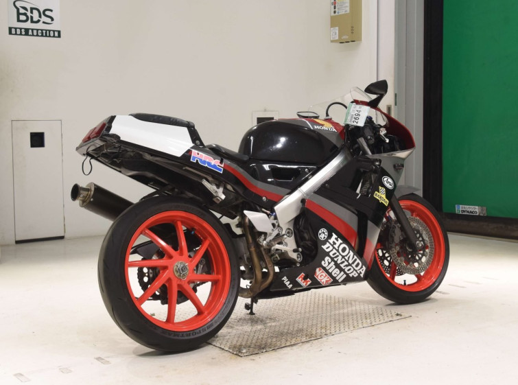 Мотоцикл Honda VFR400R з пробігом 28498 km