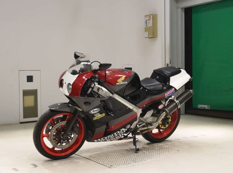 Мотоцикл Honda VFR400R з пробігом 28498 km