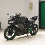 Мотоцикл Kawasaki NINJA ZX-25R з пробігом 10403 km
