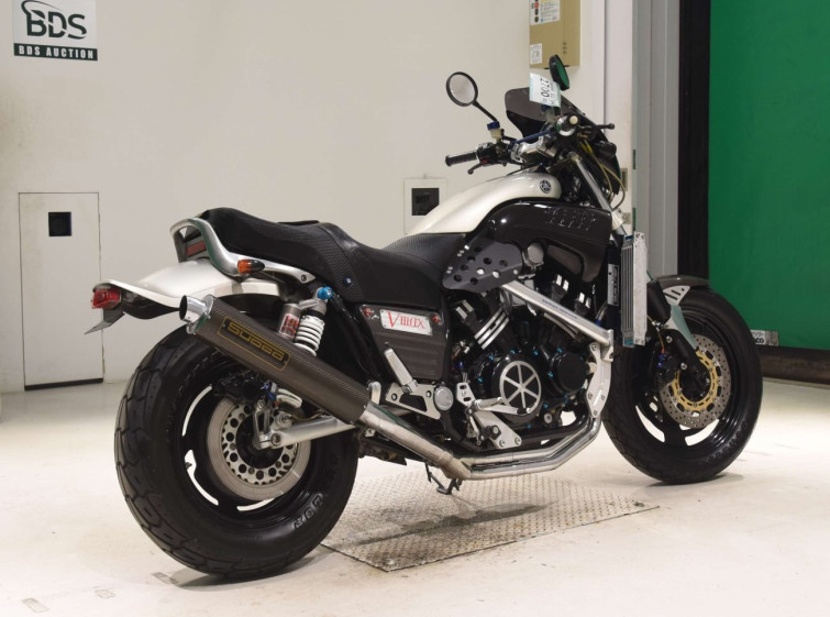 Мотоцикл Yamaha V-MAX1200 з пробігом 2970 km