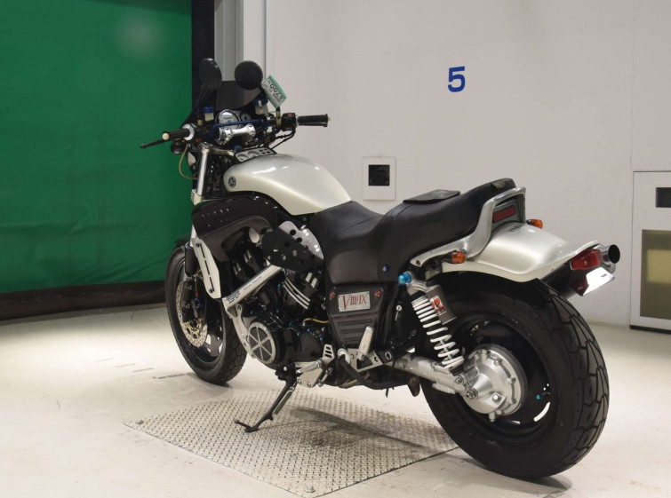 Мотоцикл Yamaha V-MAX1200 з пробігом 2970 km