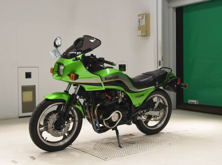 Мотоцикл Kawasaki GPZ400F с пробегом 29928 km
