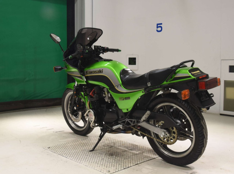 Мотоцикл Kawasaki GPZ400F с пробегом 29928 km