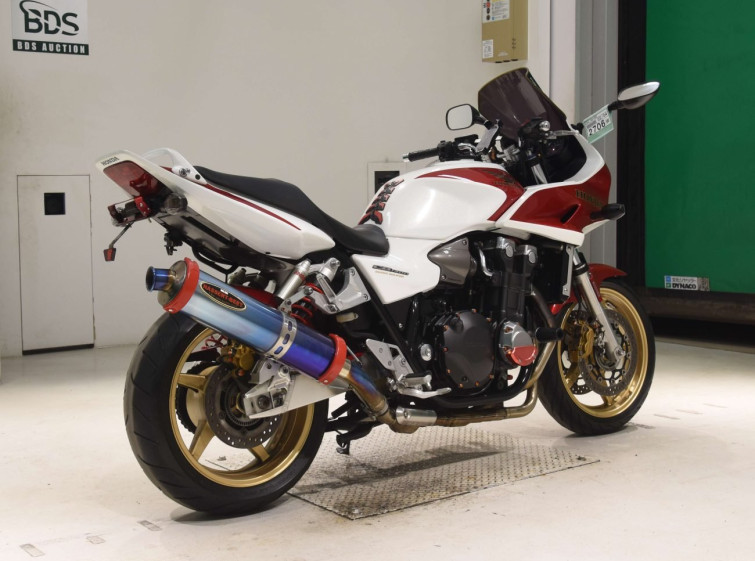 Мотоцикл Honda CB1300SF с пробегом 24762 km