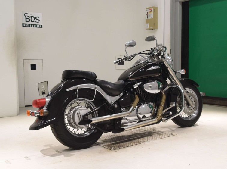 Мотоцикл Suzuki INTRUDER 400 CLASSIC с пробегом 48197 km