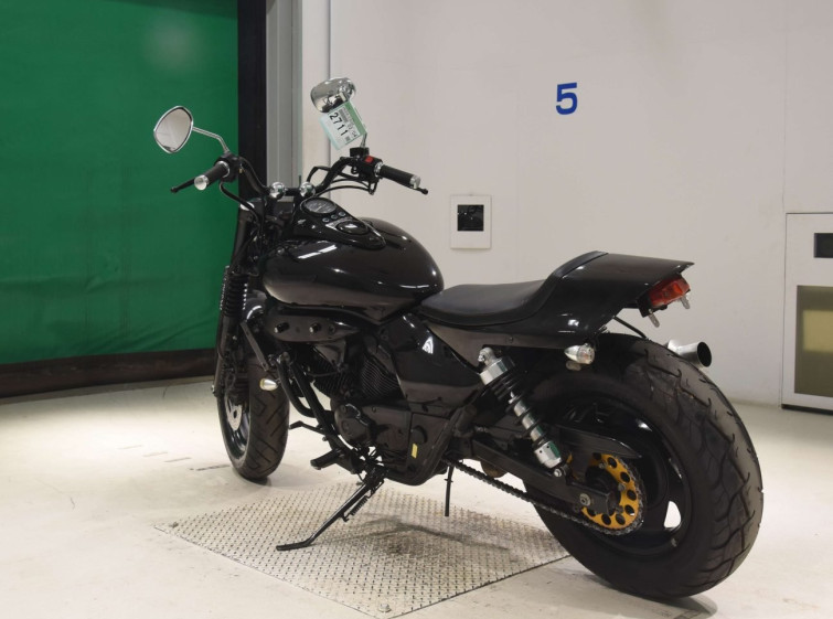 Мотоцикл Kawasaki ELIMINATOR 250V з пробігом 24111 km