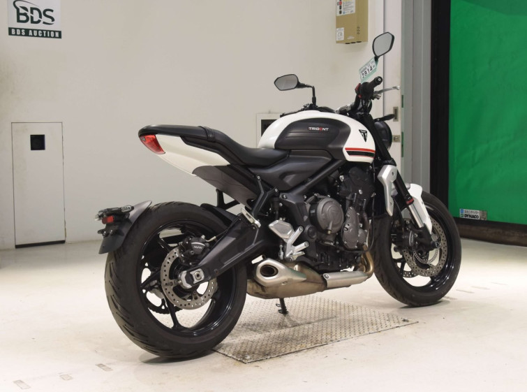 Мотоцикл Triumph TRIDENT660 с пробегом 10173 km