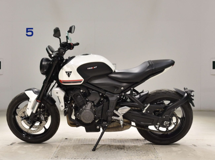Мотоцикл Triumph TRIDENT660 с пробегом 10173 km