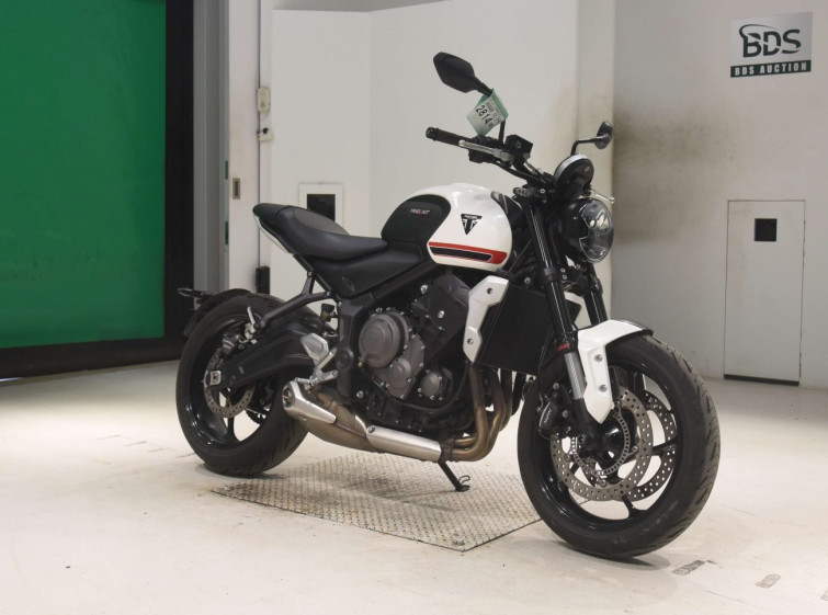 Мотоцикл Triumph TRIDENT660 с пробегом 10173 km