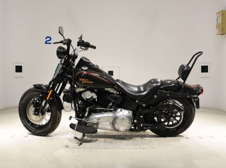 Мотоцикл HD CROSS BONES FLSTSB1580 с пробегом 62890 km