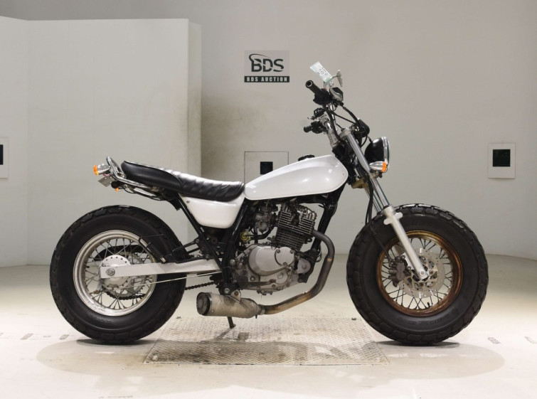 Мотоцикл Suzuki VAN VAN 200 с пробегом 15899 km