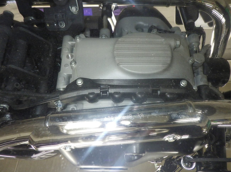 Мотоцикл Suzuki UPER METEOR 650 TOURER с пробегом 1654 km