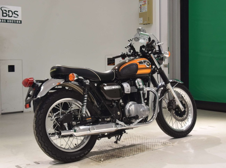 Мотоцикл Kawasaki W800 с пробегом 10981 km