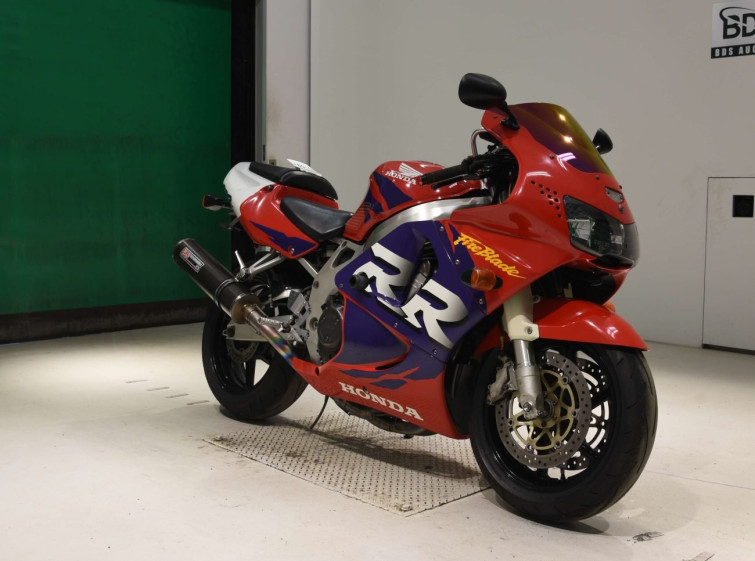 Мотоцикл Honda CBR900RR с пробегом 26053 km