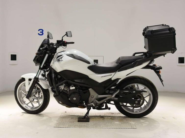 Мотоцикл Honda NC750S з пробігом 24768 km