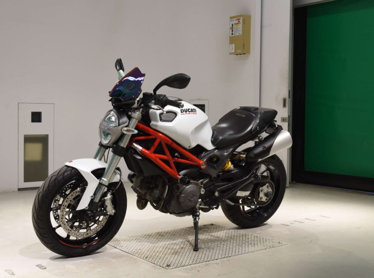 Мотоцикл Ducati MONSTER 796 з пробігом 38236 km