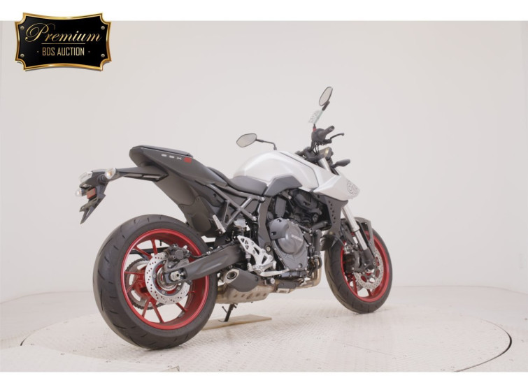 Мотоцикл Suzuki GSX-8S с пробегом 879 km