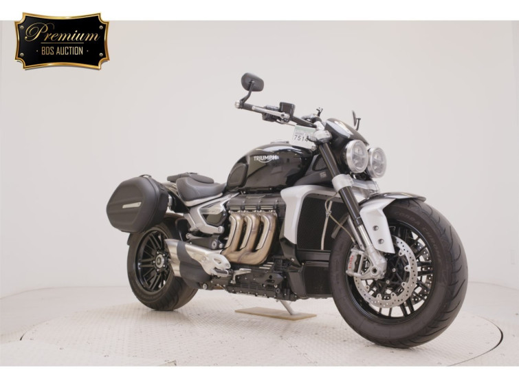 Мотоцикл Triumph ROCKET III R з пробігом 10225 km