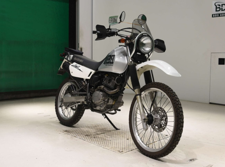 Мотоцикл Suzuki DJEBEL200 з пробігом 18710 km