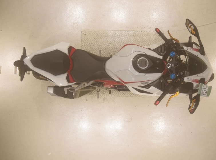 Мотоцикл Honda CBR250RRA с пробегом 1645 km