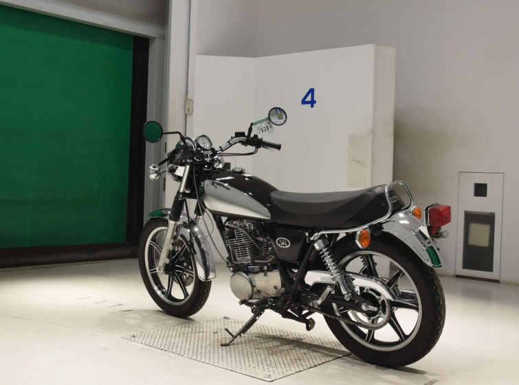 Мотоцикл Yamaha SR400 з пробігом 9970 km