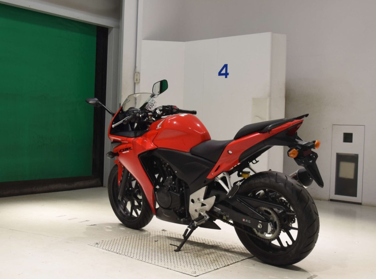 Мотоцикл Honda CBR400R з пробігом 6500 km