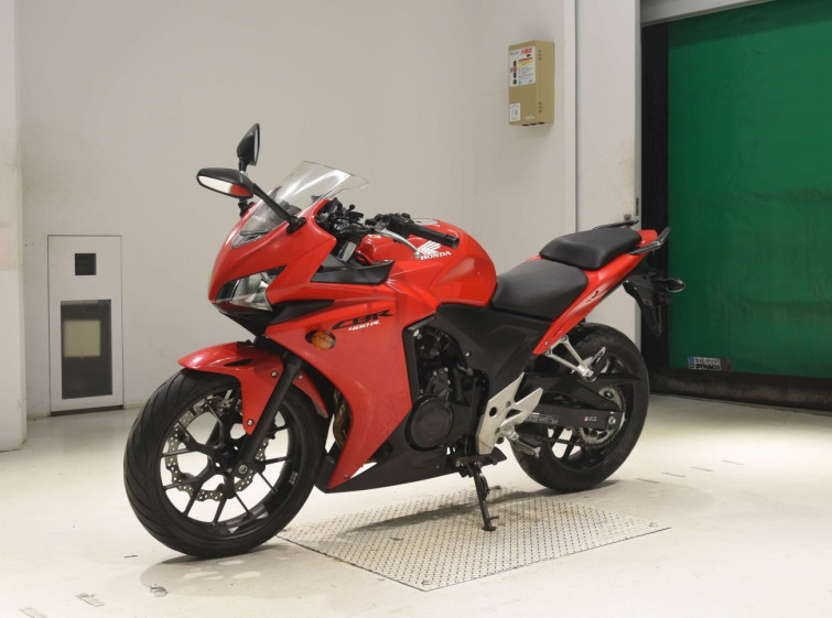 Мотоцикл Honda CBR400R з пробігом 6500 km