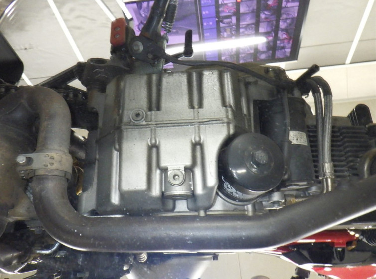 Мотоцикл Ducati HYPERMOTARD 1100 EVO з пробігом 23655 km