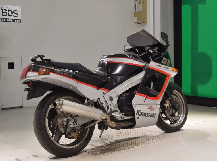 Мотоцикл Kawasaki ZX-10 с пробегом 43013 km