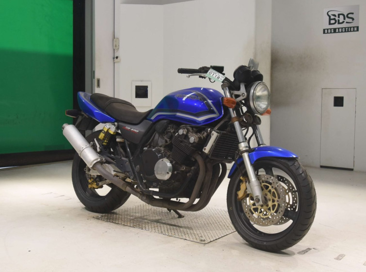 Мотоцикл Honda CB400SFV з пробігом 777 km