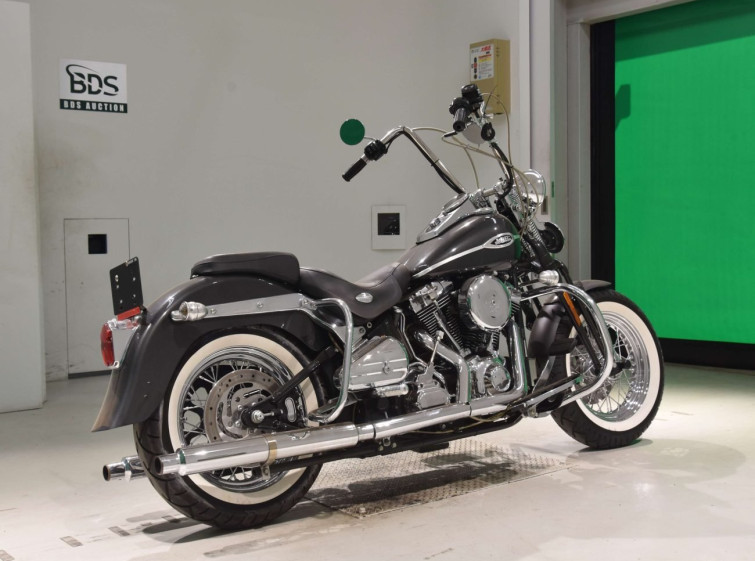 Мотоцикл HD HERITAGE SPRINGER FLSTSC1450 з пробігом 3836 km