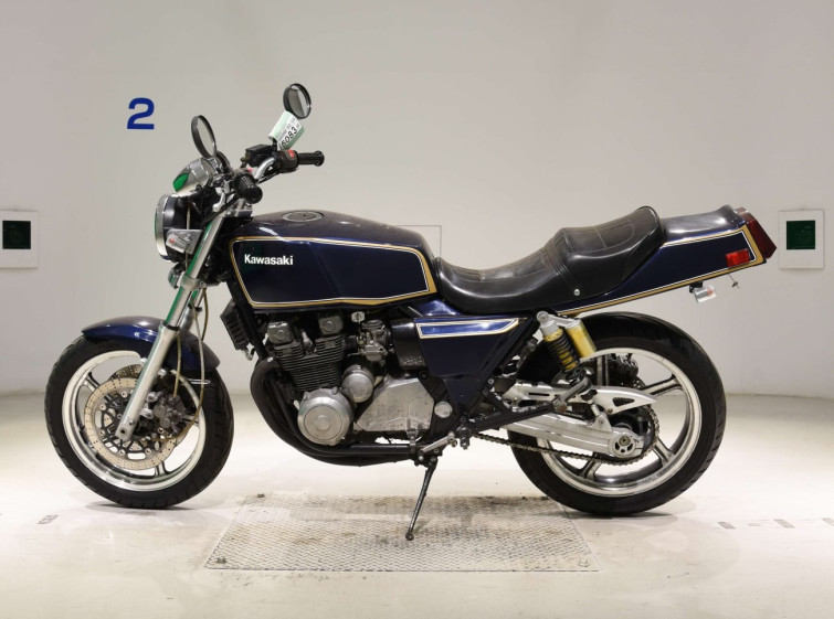 Мотоцикл Kawasaki ZEPHYR400 з пробігом 22784 km