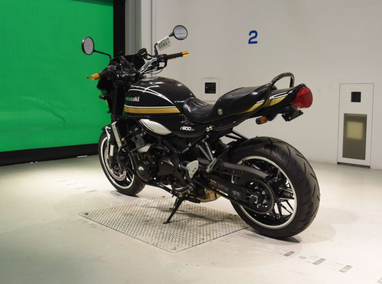 Мотоцикл Kawasaki Z900RS с пробегом 1356 km