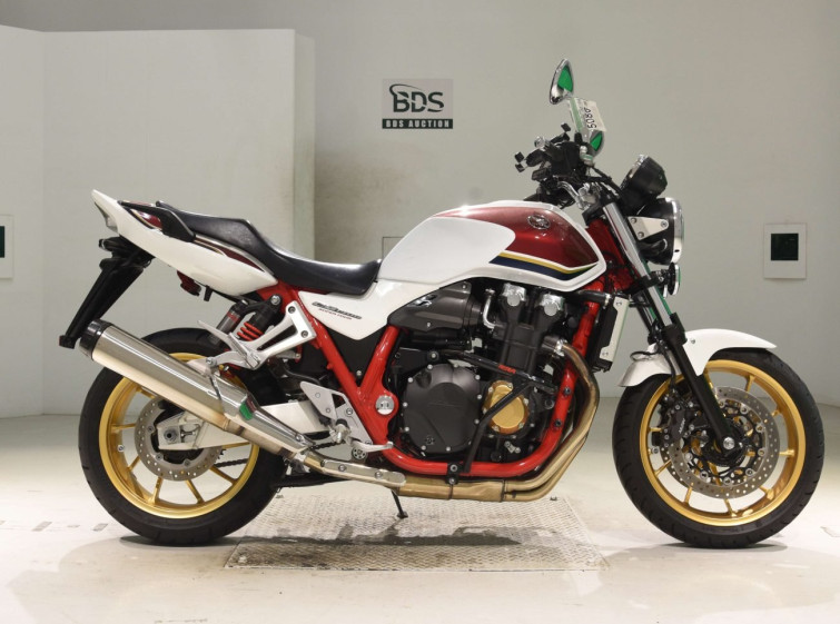 Мотоцикл Honda CB1300SF з пробігом 15052 km