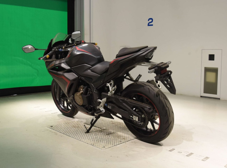 Мотоцикл Honda CBR400R з пробігом 11045 km