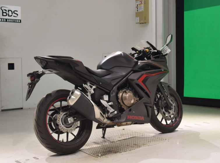 Мотоцикл Honda CBR400R з пробігом 11045 km