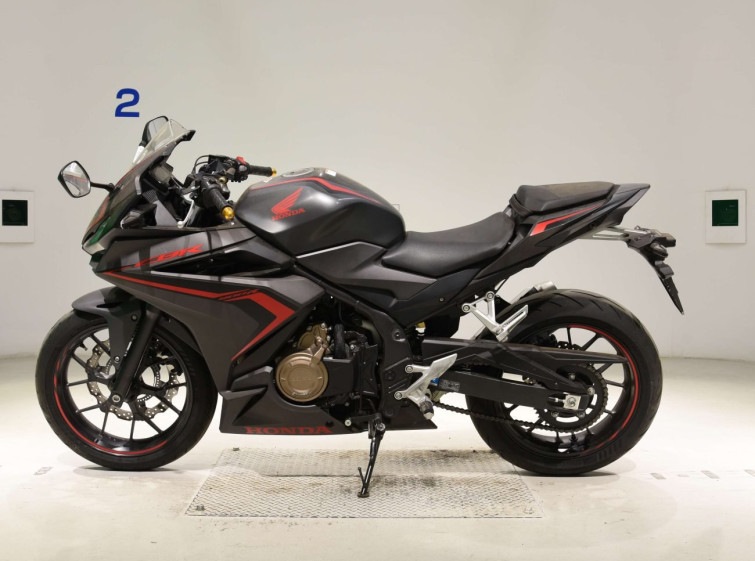 Мотоцикл Honda CBR400R з пробігом 11045 km