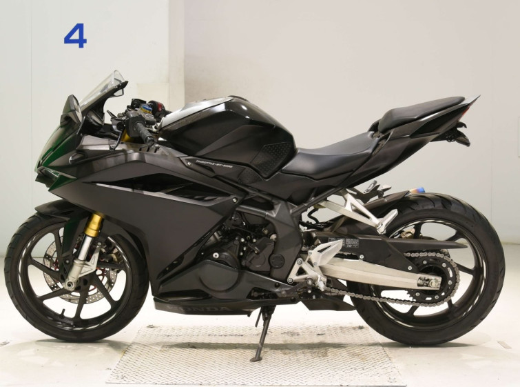 Мотоцикл Honda CBR250RRA з пробігом 24502 km