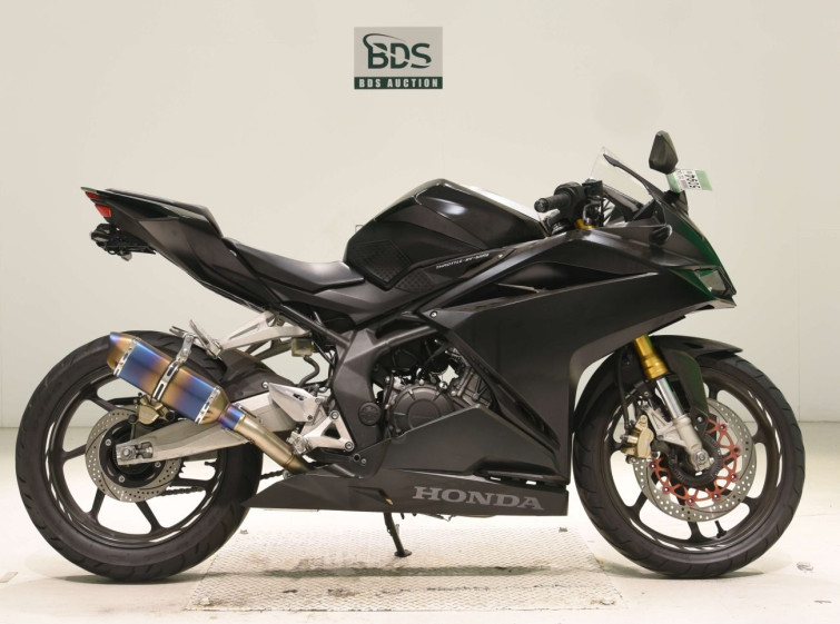 Мотоцикл Honda CBR250RRA з пробігом 24502 km