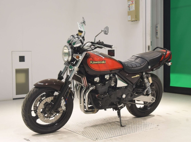 Мотоцикл Kawasaki ZEPHYR400 з пробігом 17110 km