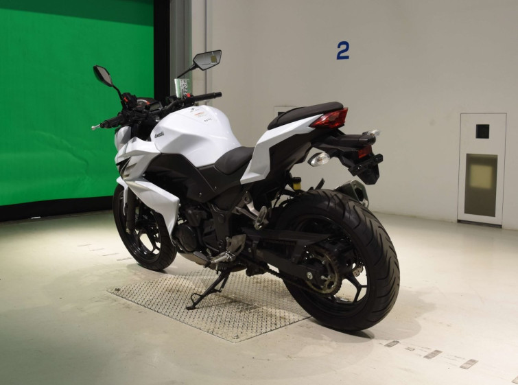 Мотоцикл Kawasaki Z250 з пробігом 9323 km