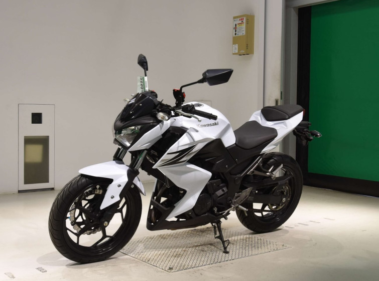 Мотоцикл Kawasaki Z250 з пробігом 9323 km