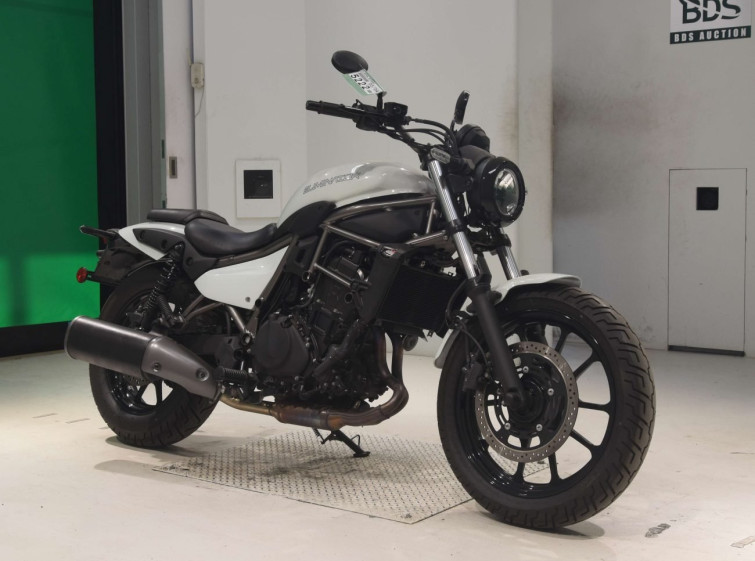 Мотоцикл Kawasaki ELIMINATOR400-3 з пробігом 2458 km