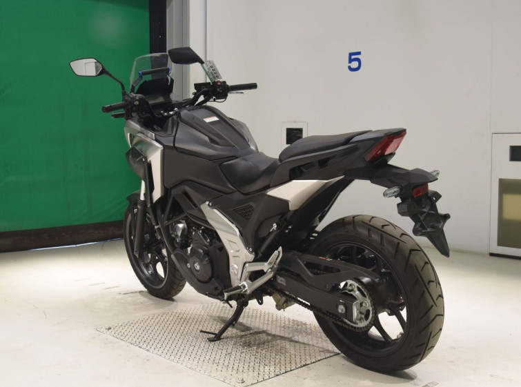 Мотоцикл Honda NC750XD з пробігом 4087 km