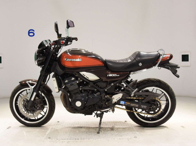 Мотоцикл Kawasaki Z900RS з пробігом 86436 km