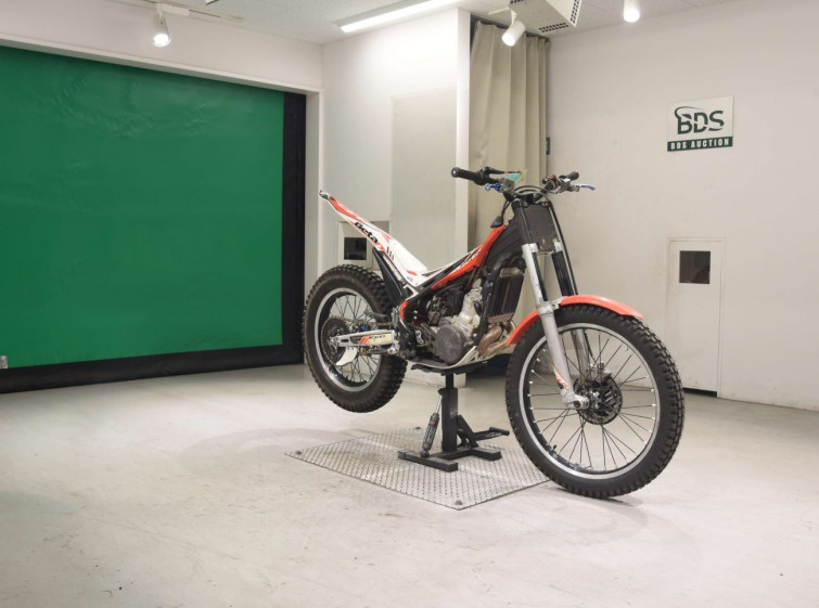 Мотоцикл Beta EVO 2T250